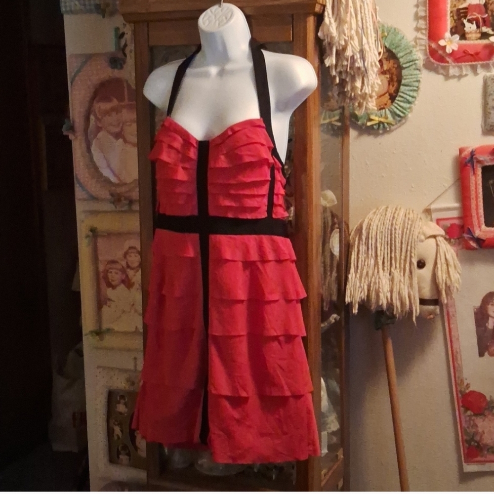 NWOT,JESSICA SIMPSON,Sexy,Red & Black,Ruffled Tier,Halter Style,Dress❤️🖤❤️